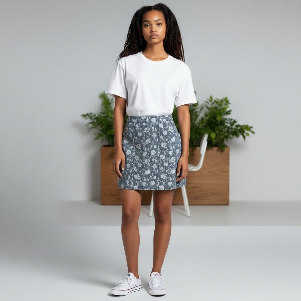 Christopher & Banks Women Navy Blue Floral Skort Size‎ 10